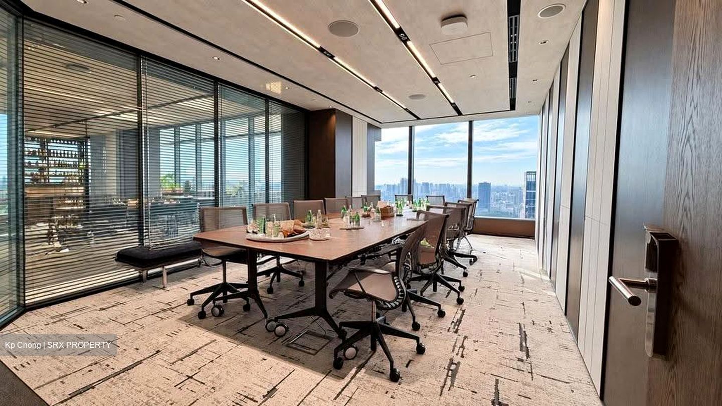 Central Boulevard (D1), Office #634970211